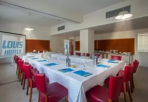 Louis Imperial Beach – Meeting Rooms